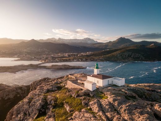 Phare de l'Ile Rousse