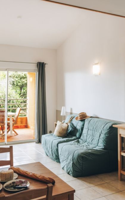 Appartement à l'Ile Rousse, Corse. Surface de 65 m² pour 8 personnes maximum.