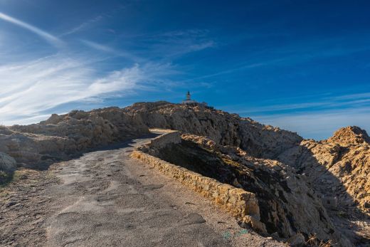 Il sentiero del faro di Ile Rousse